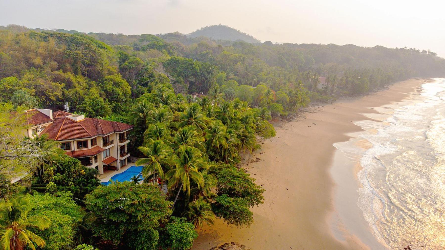 Ocean Front Palacio Tropical Villa Puntarenas Exterior photo